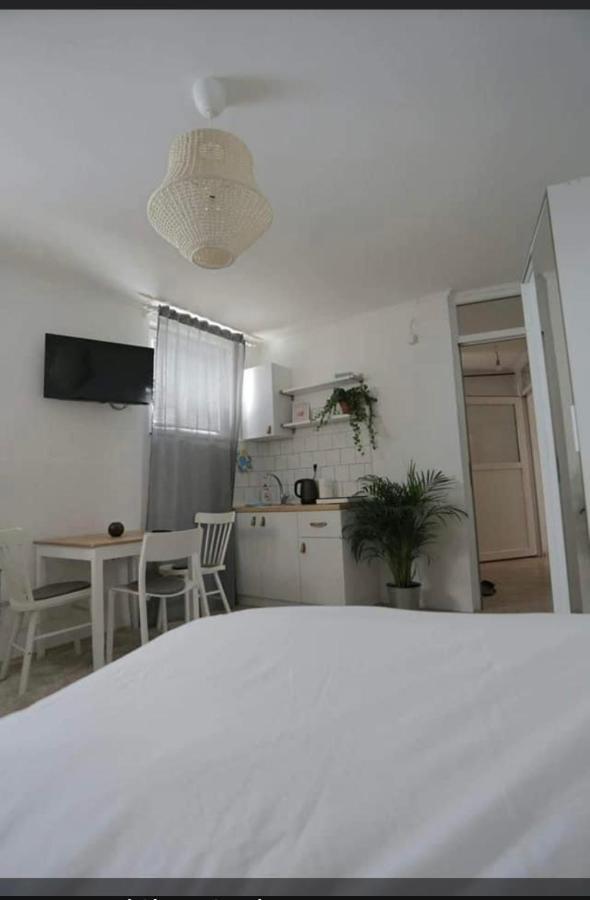 Studio Apartments Siesta Σαράγεβο Εξωτερικό φωτογραφία