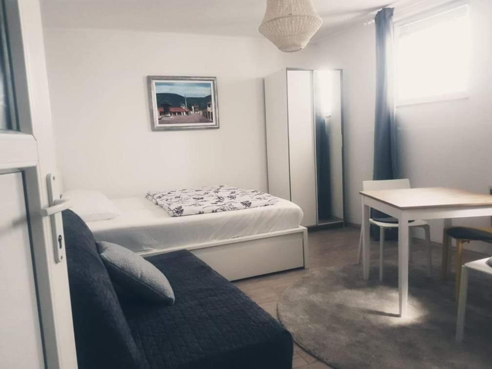 Studio Apartments Siesta Σαράγεβο Εξωτερικό φωτογραφία